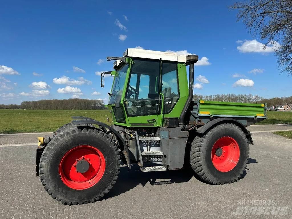 Fendt Xylon 520 Tractoare