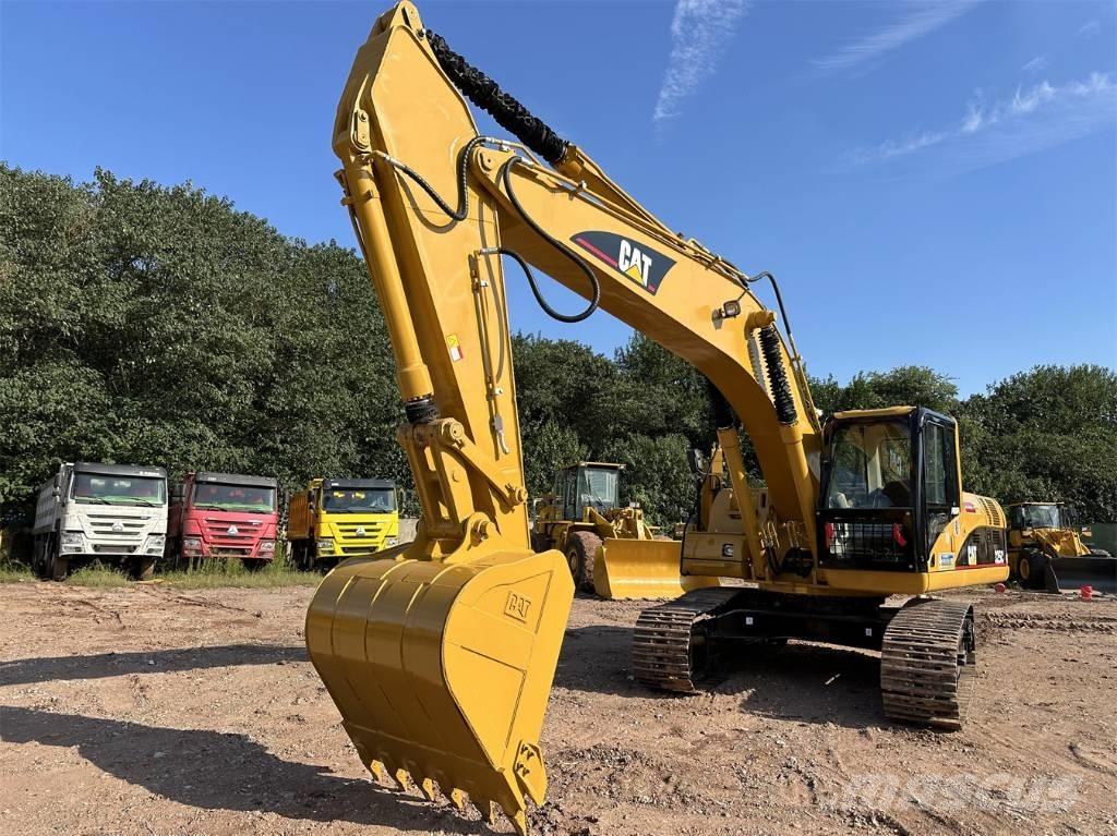 CAT 325C Excavatoare pe șenile
