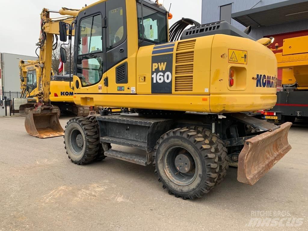 Komatsu PW 160 Excavatoare cu roti