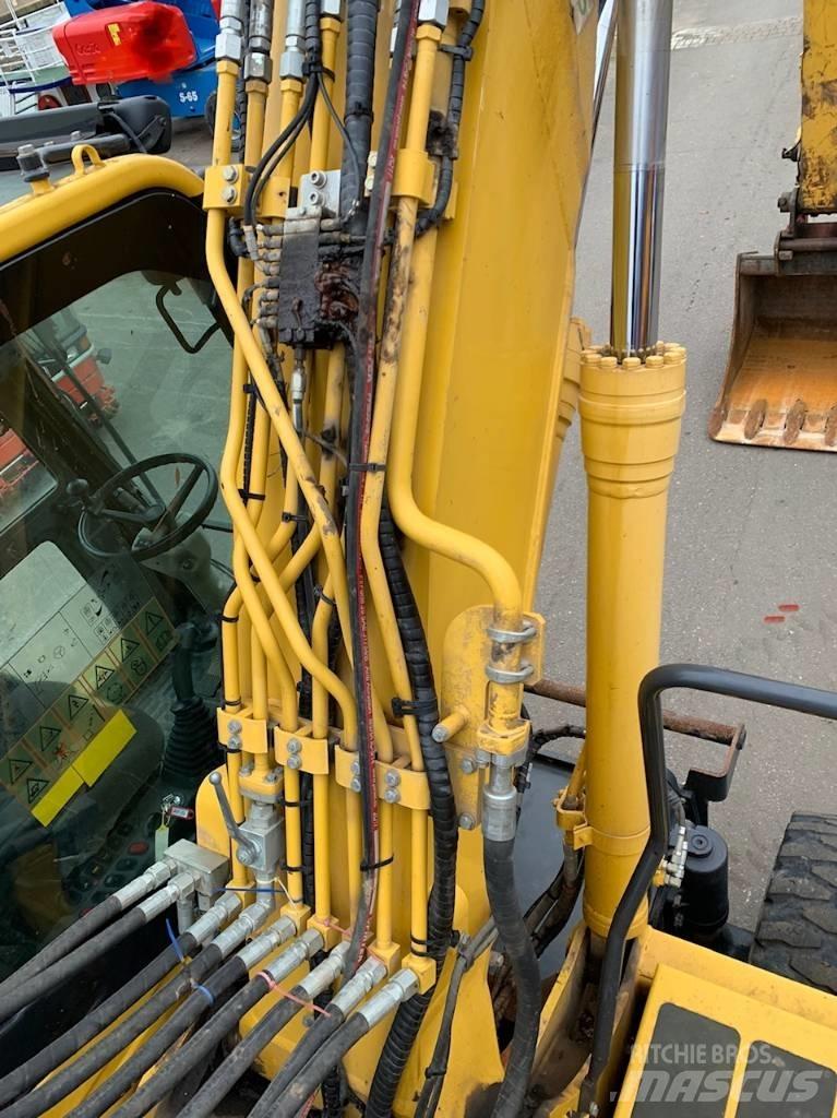 Komatsu PW 160 Excavatoare cu roti