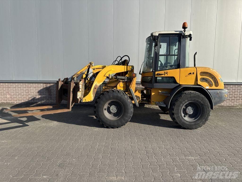 Terex TL70 Incarcator pe pneuri