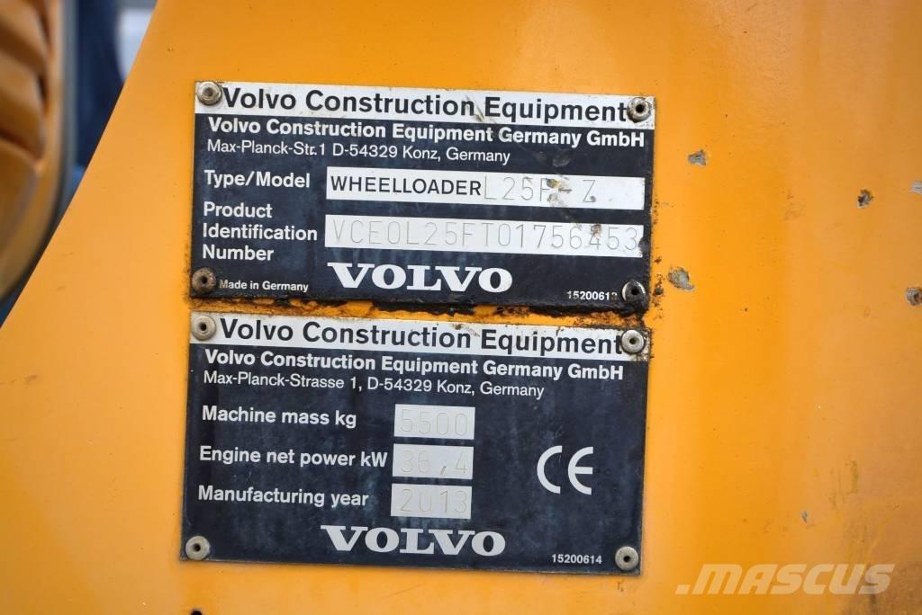 Volvo L 25 F Z Incarcator pe pneuri