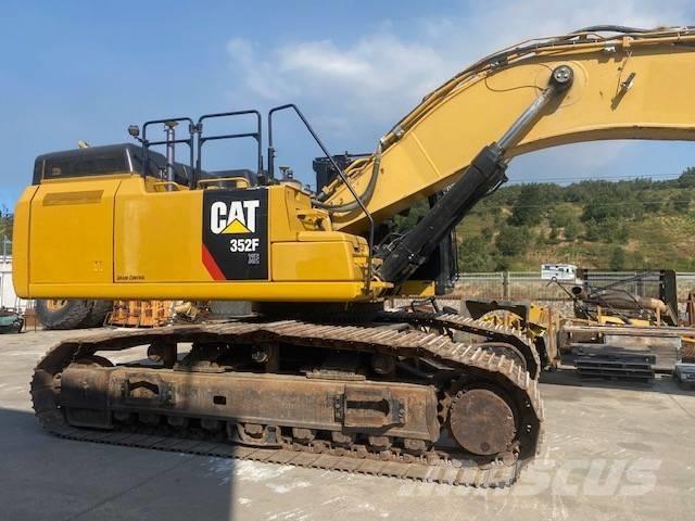 CAT 352 F Excavatoare pe șenile
