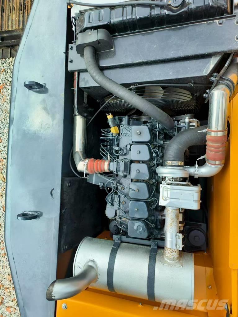 Hyundai HX220HD Excavatoare pe șenile
