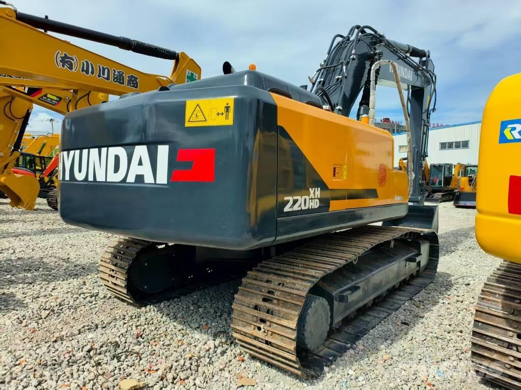 Hyundai HX220HD Excavatoare pe șenile
