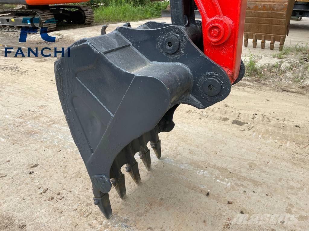 Kubota kx165 Excavatoare pe șenile
