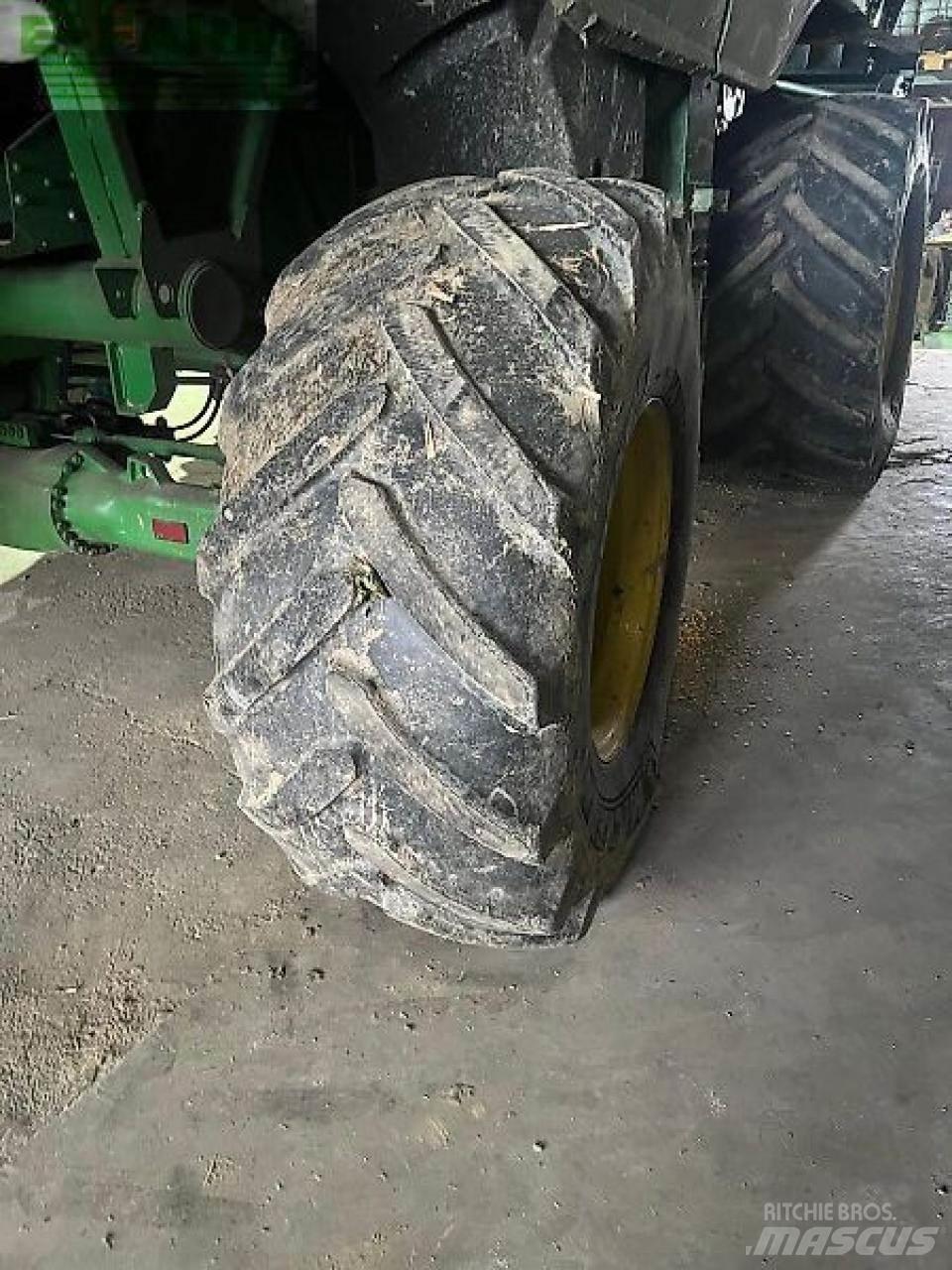 John Deere t670 Combine de secerat