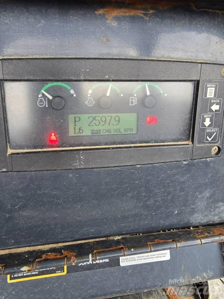 DEERE 450J LGP Buldozere pe senile