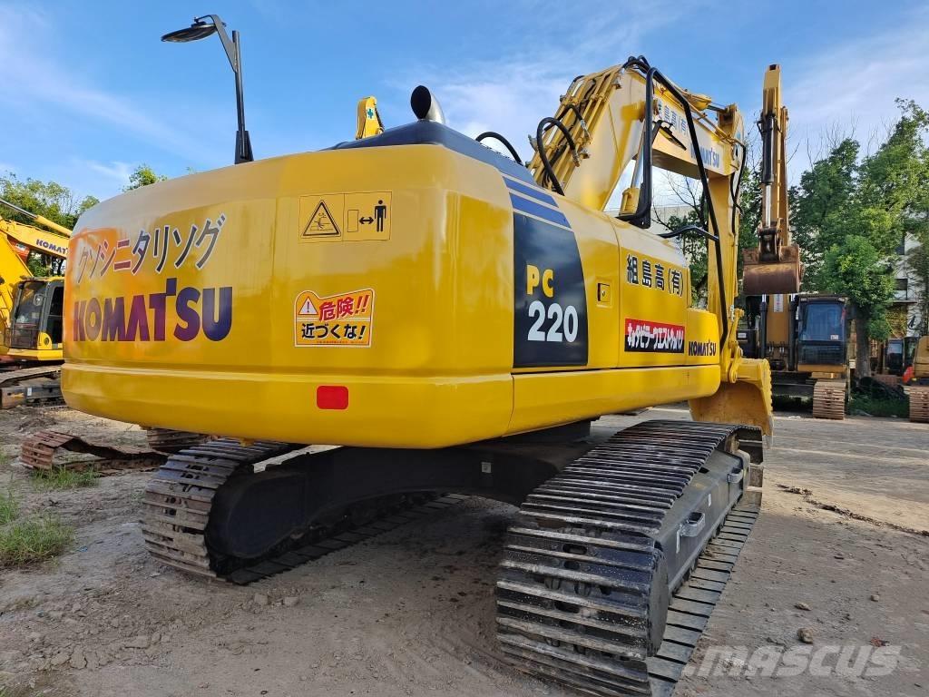 Komatsu PC 220 Excavatoare pe șenile
