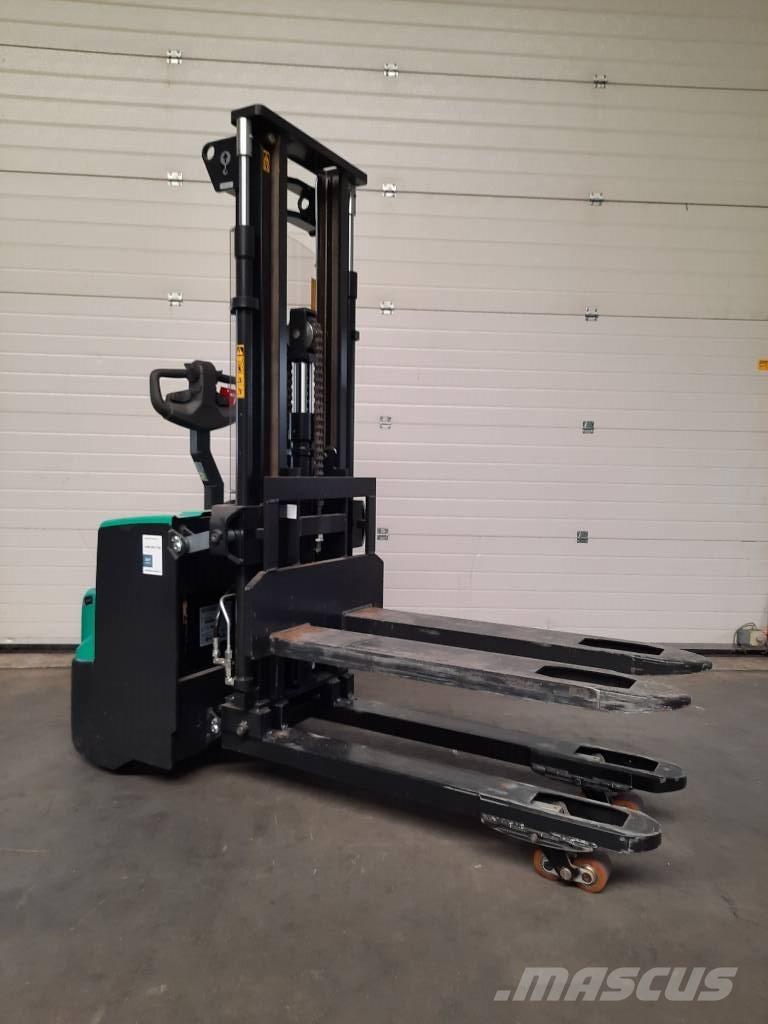 Mitsubishi SBP12N3I Transpaleta manuala
