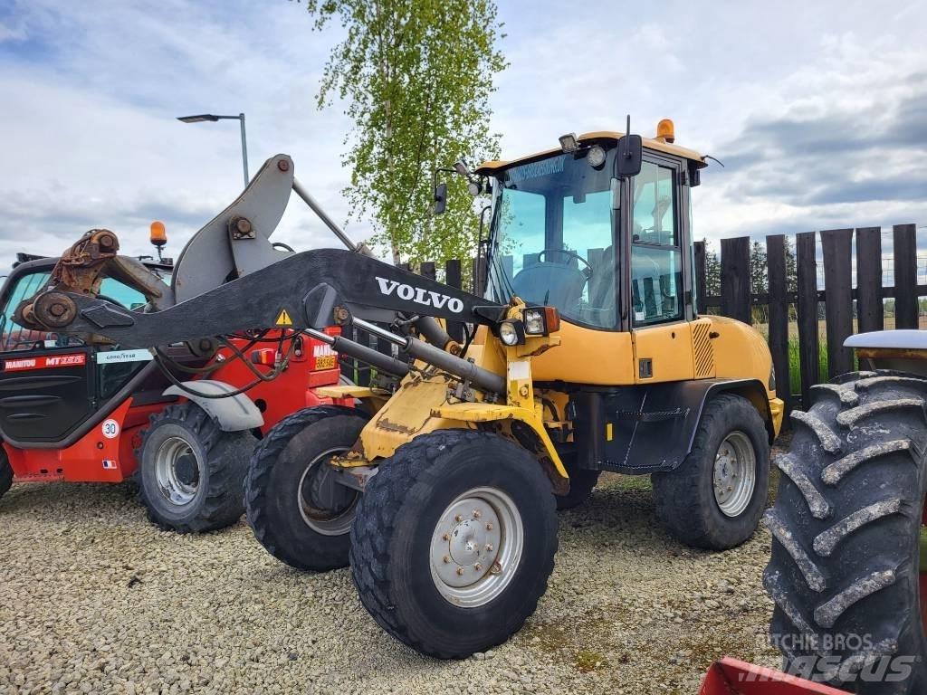 Volvo L 32 Z Incarcator pe pneuri