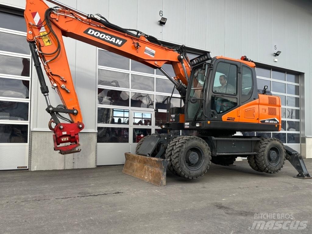 Develon DX165WR-7 Excavatoare cu roti