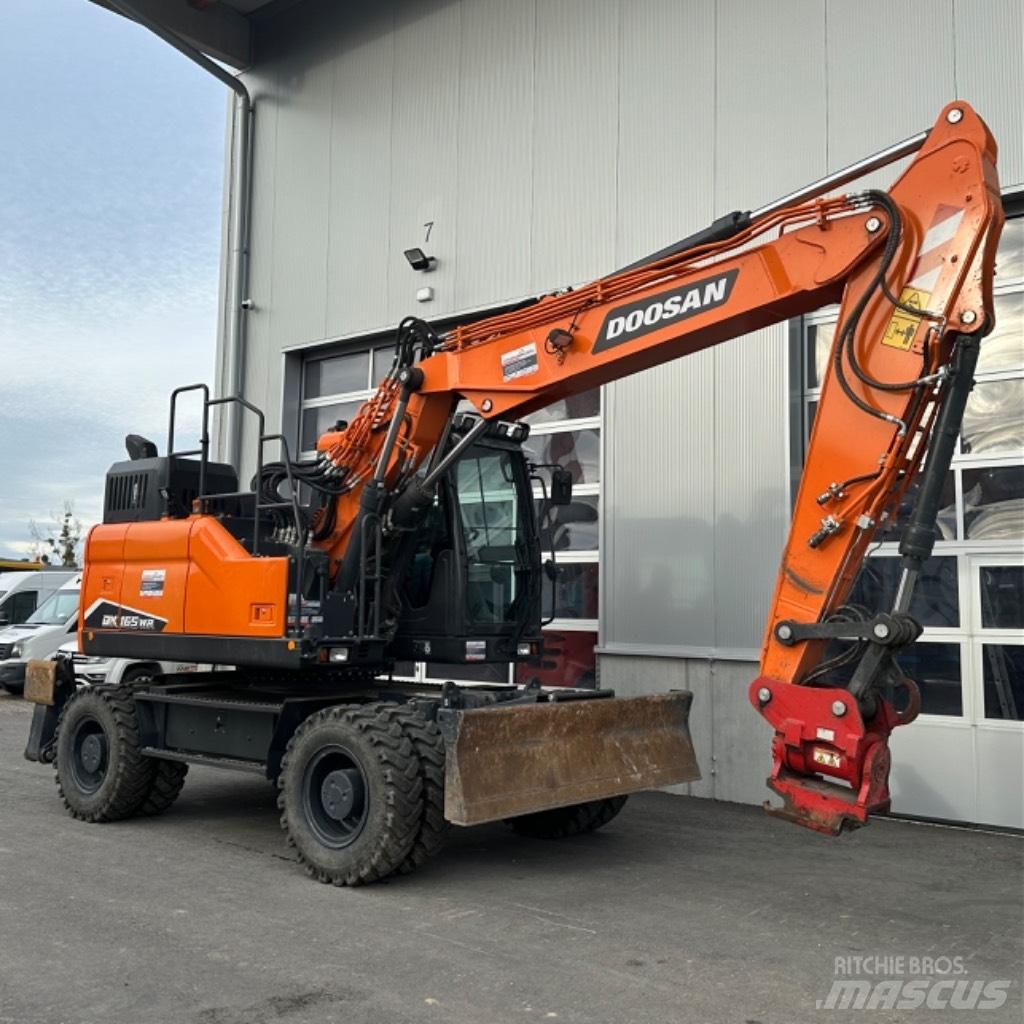Develon DX165WR-7 Excavatoare cu roti