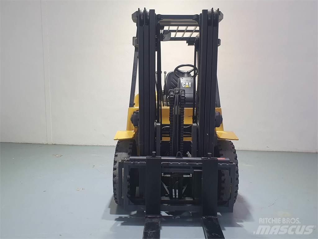 CAT DP40K MC Stivuitor diesel