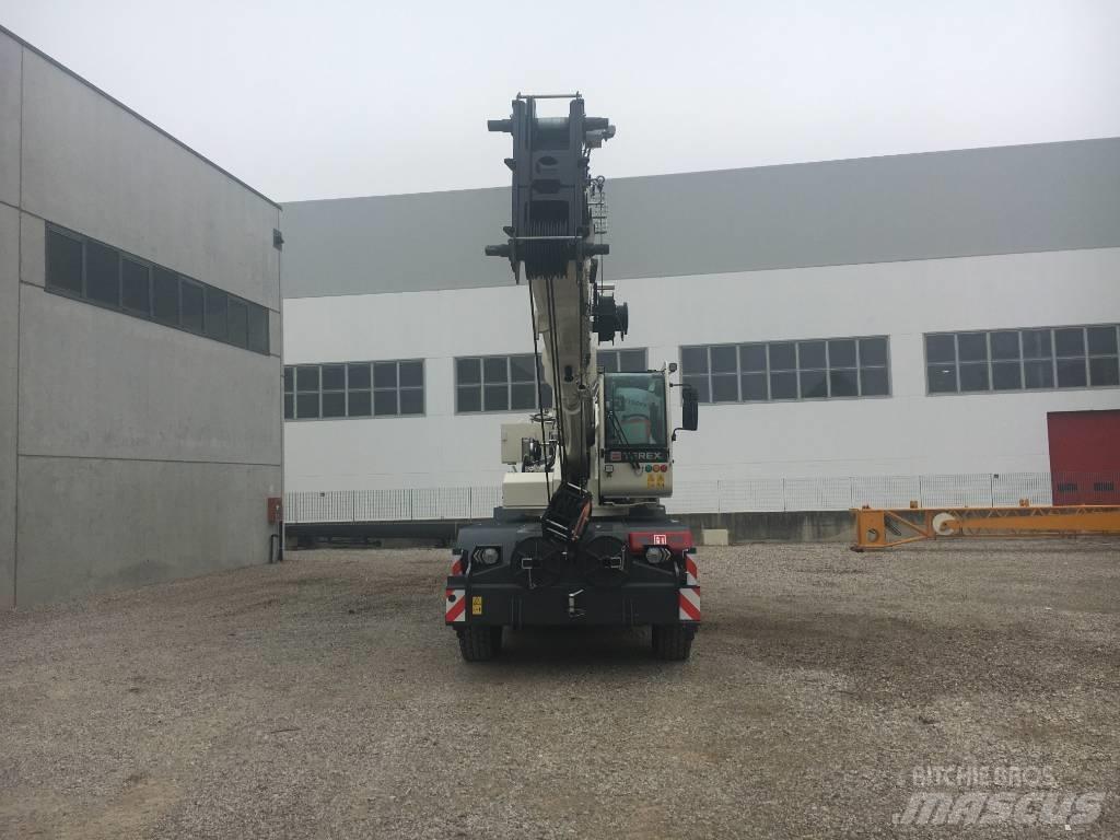Terex TRT35 Macara teren accidentat