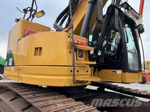 CAT 328 D LCR Excavatoare pe șenile
