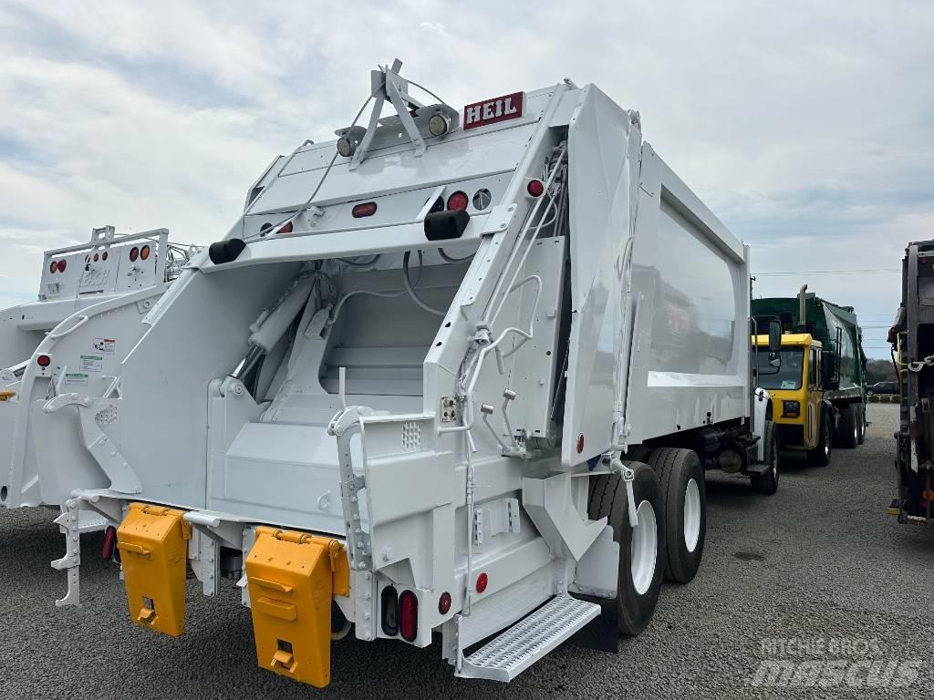 Freightliner M2 Camion de deseuri
