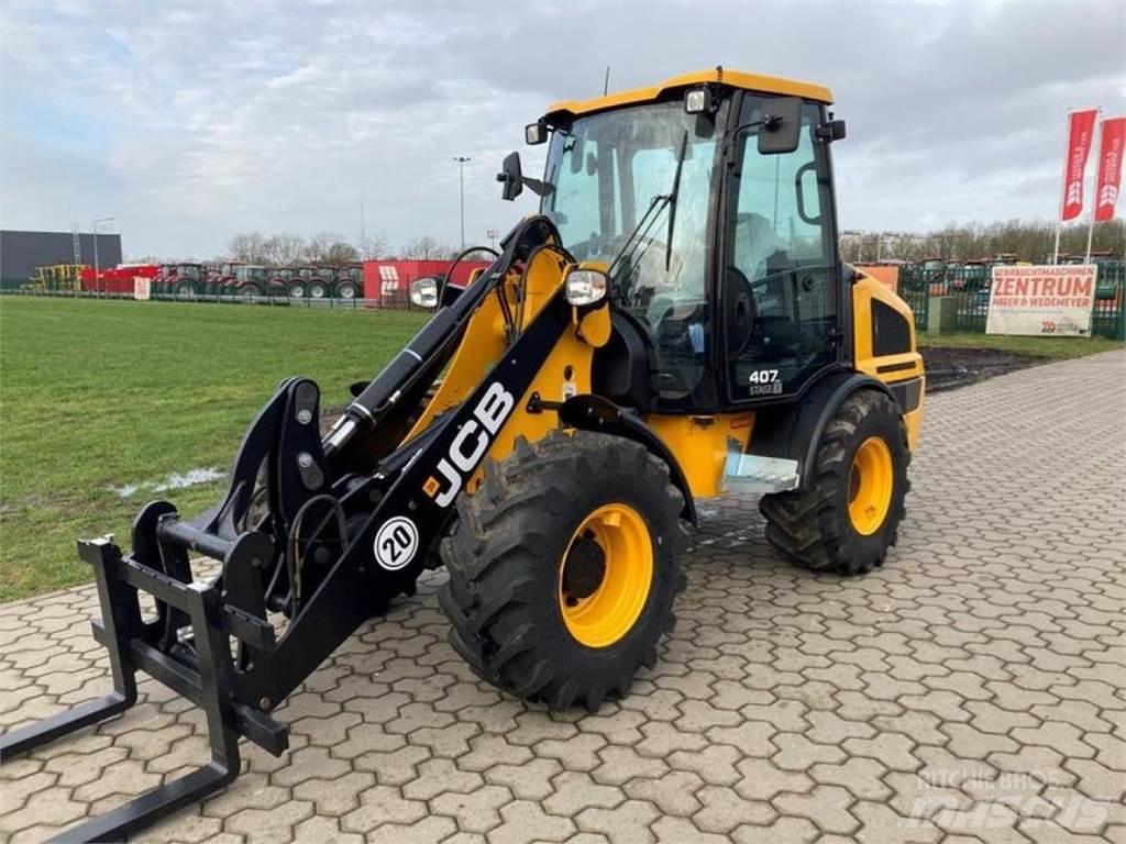 JCB 407 Incarcator pe pneuri