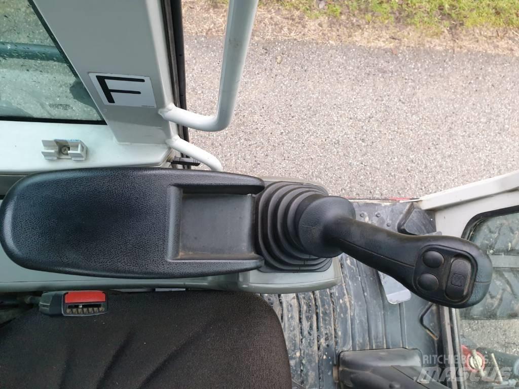 Takeuchi TB 295 W Excavatoare cu roti