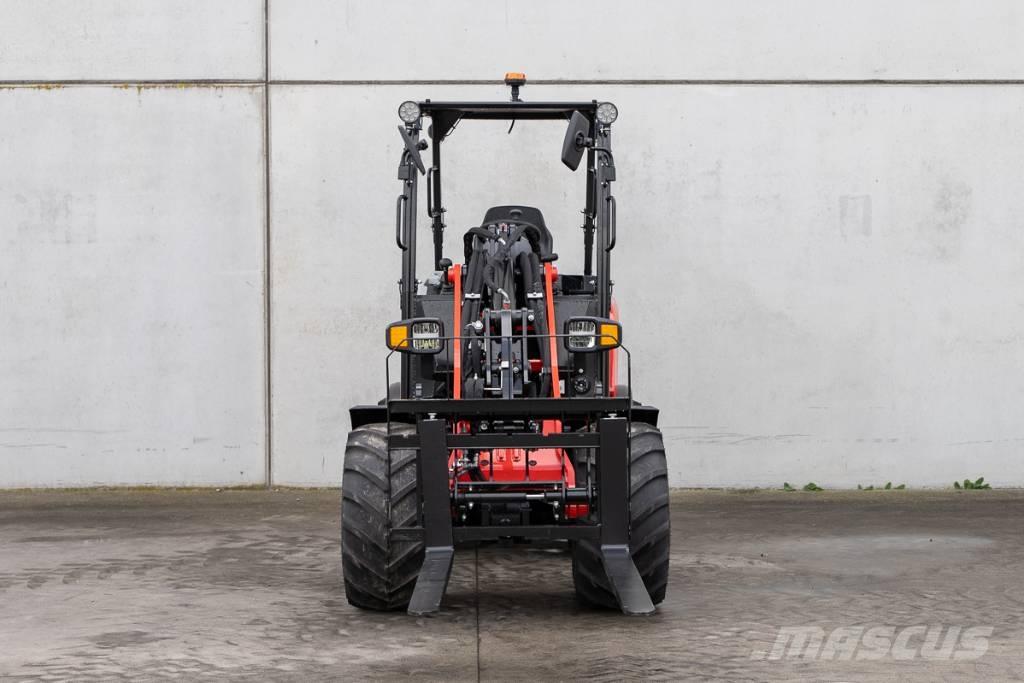 Manitou MLA 3-25 H Mini incarcatoare
