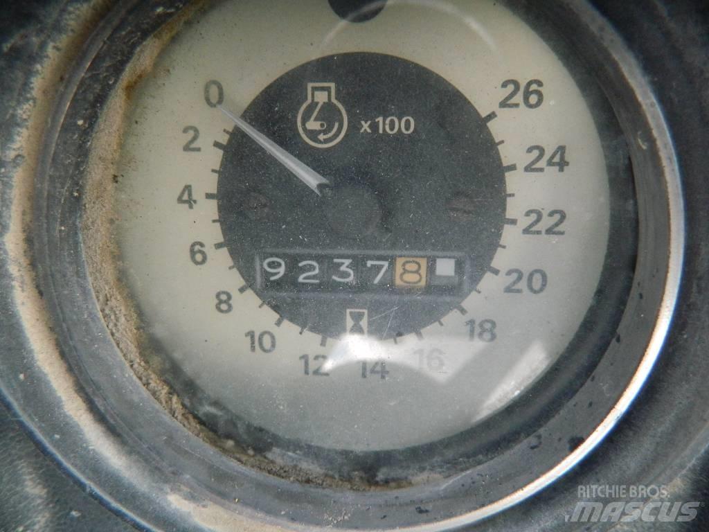 Ford TW 25 Tractoare