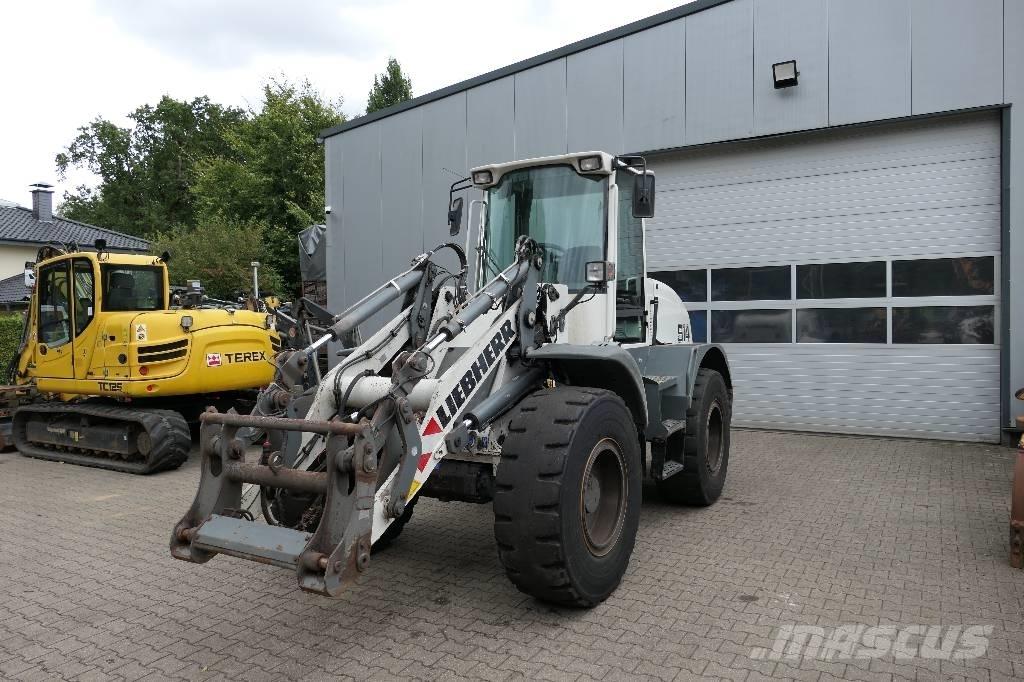 Liebherr L 514 Incarcator pe pneuri