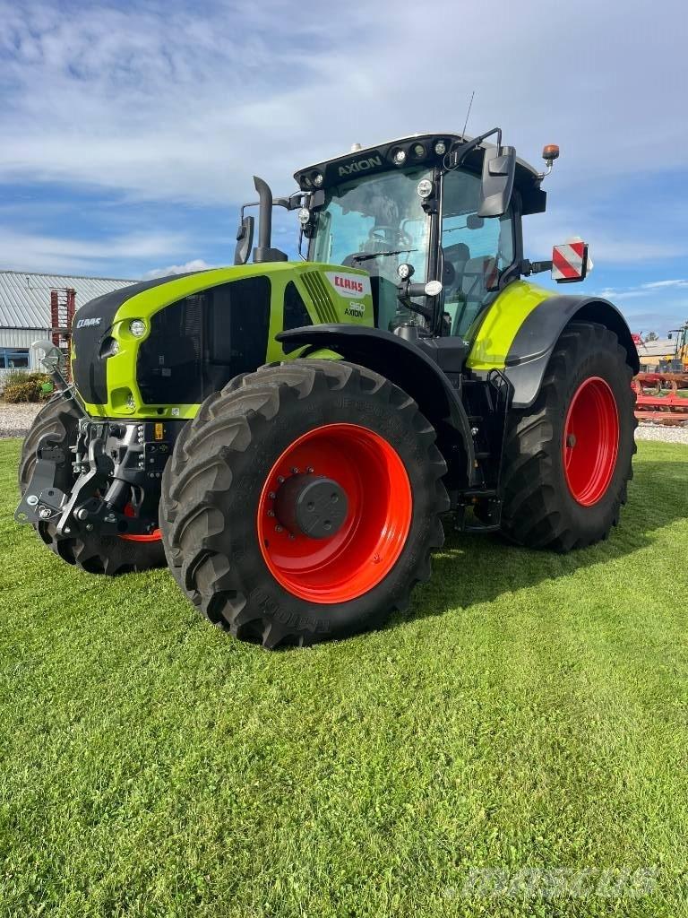 CLAAS AXIO 960 Tractoare