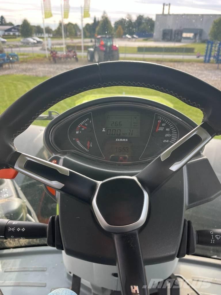 CLAAS AXIO 960 Tractoare
