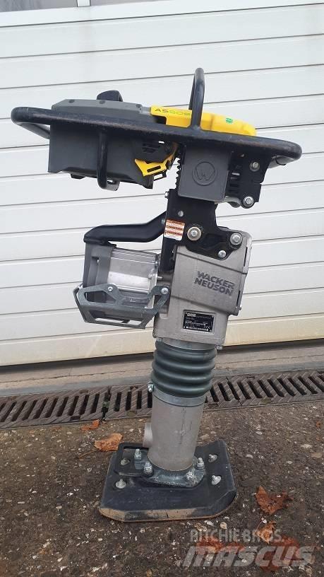 Wacker Neuson AS50e Compactor