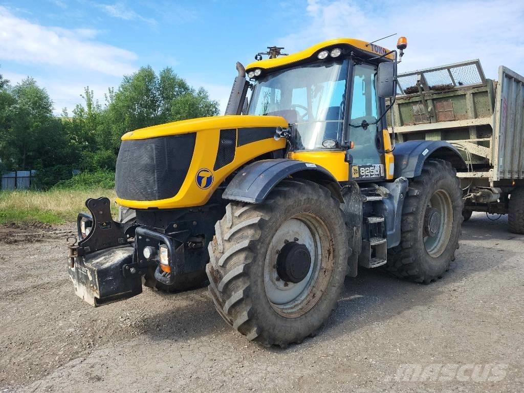 JCB Fastrac 8250 Tractoare