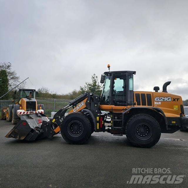 CASE 621GXT Incarcator pe pneuri