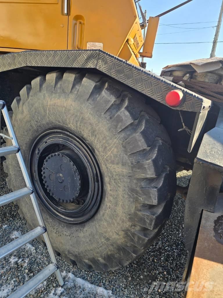 Kato SS 500 Macara teren accidentat