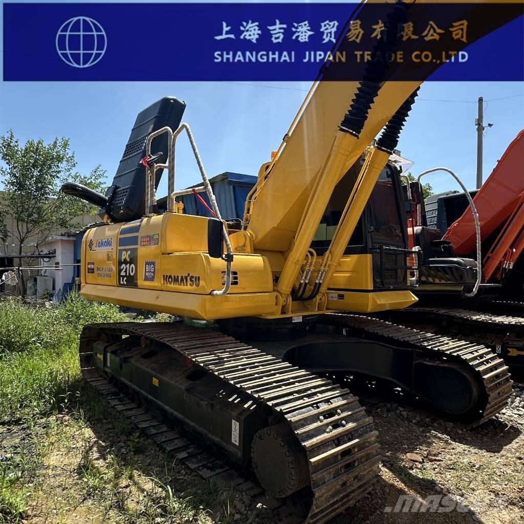 Komatsu PC 210 Excavatoare pe șenile
