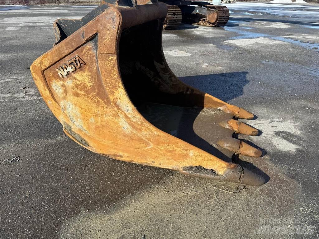 Hitachi ZX 225 US Excavatoare pe șenile

