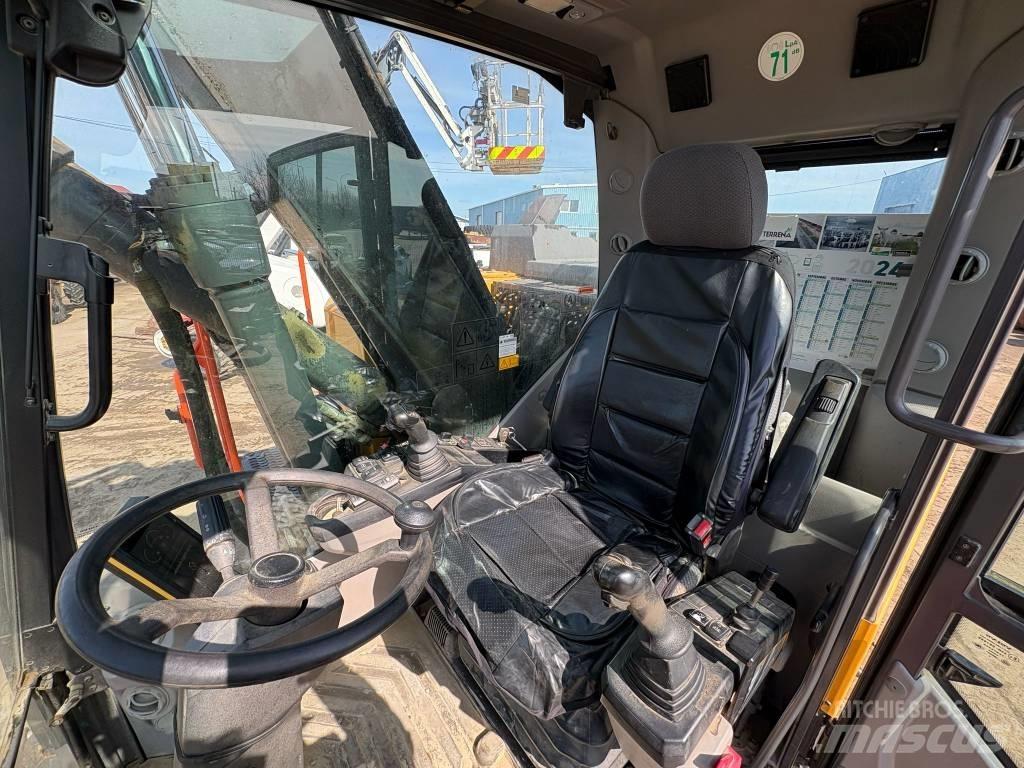 Volvo EW 150E Excavatoare cu roti