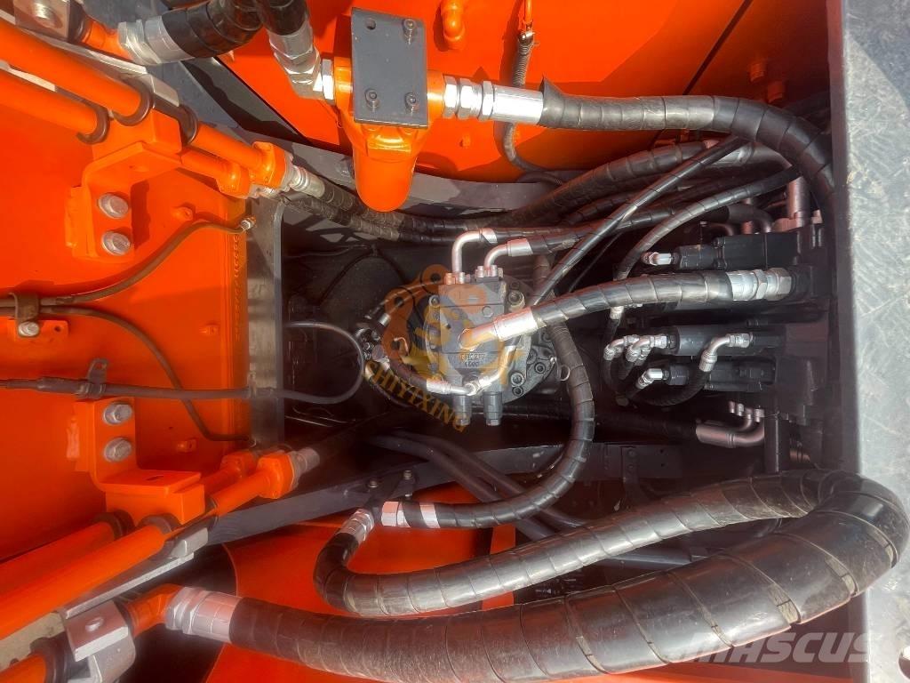 Doosan DX300LC-9C Excavatoare pe șenile
