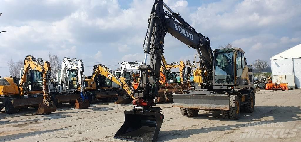 Volvo EW 160 E Excavatoare cu roti