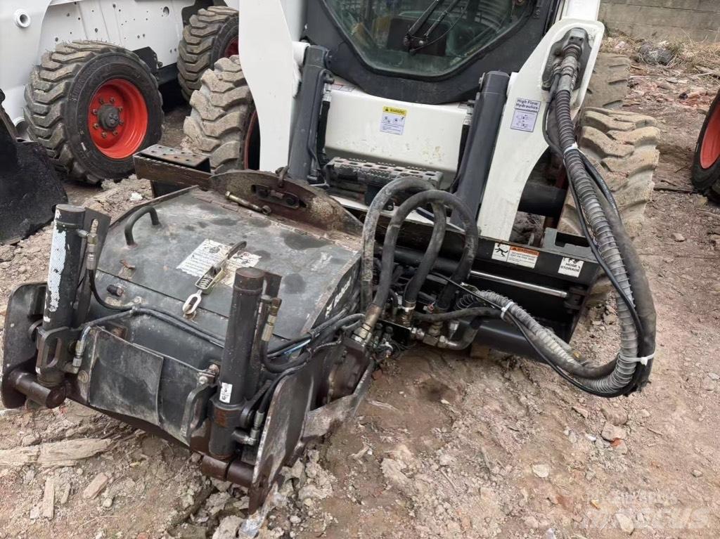Bobcat 600 450 Utilaje asfalt cu freze reci