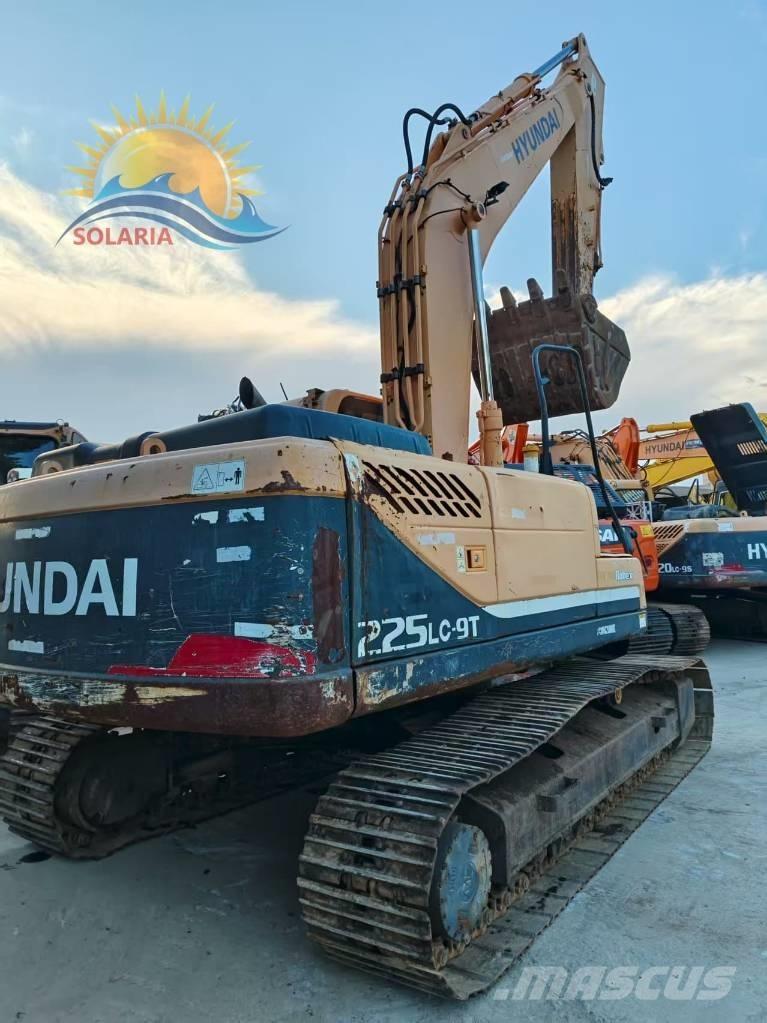 Hyundai r225lc-9t Excavatoare pe șenile
