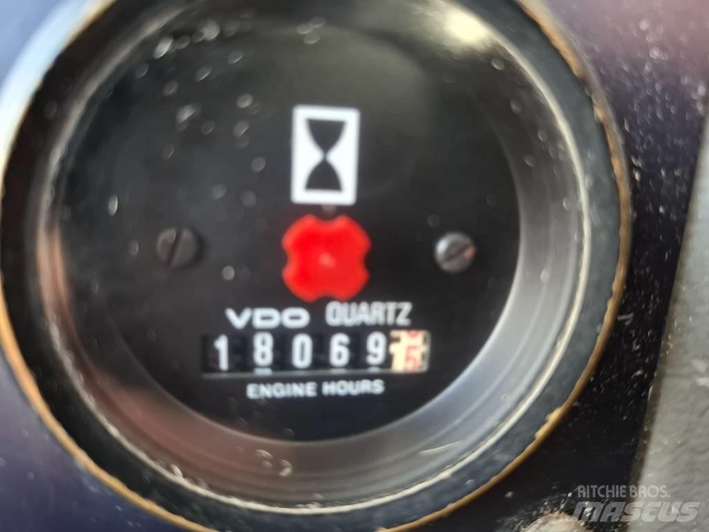 Volvo L70B Incarcator pe pneuri