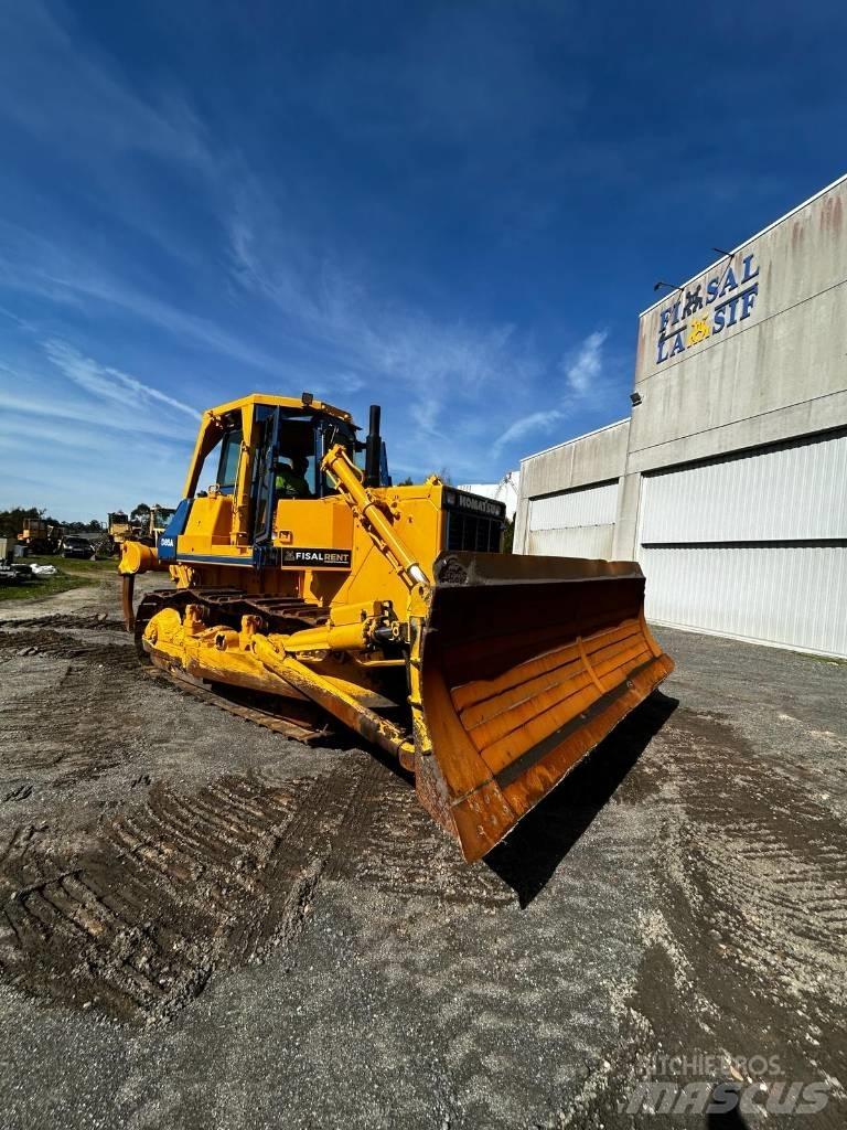Komatsu D 85 A-21 Buldozere pe senile
