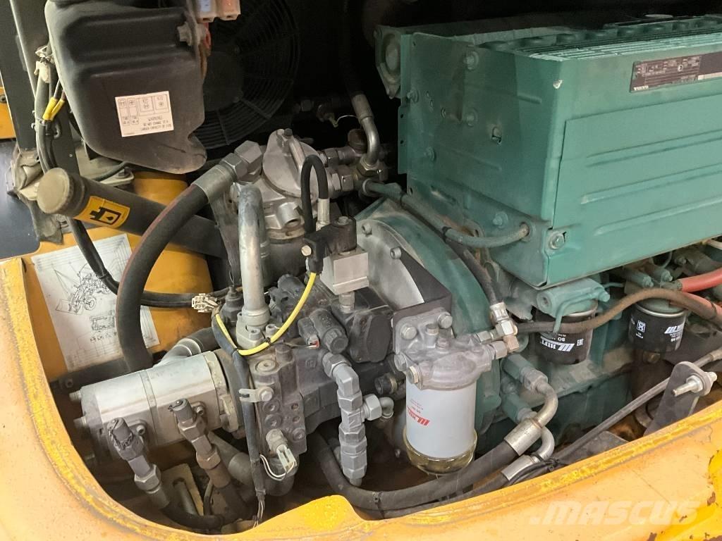 Volvo L 25 F Incarcator pe pneuri
