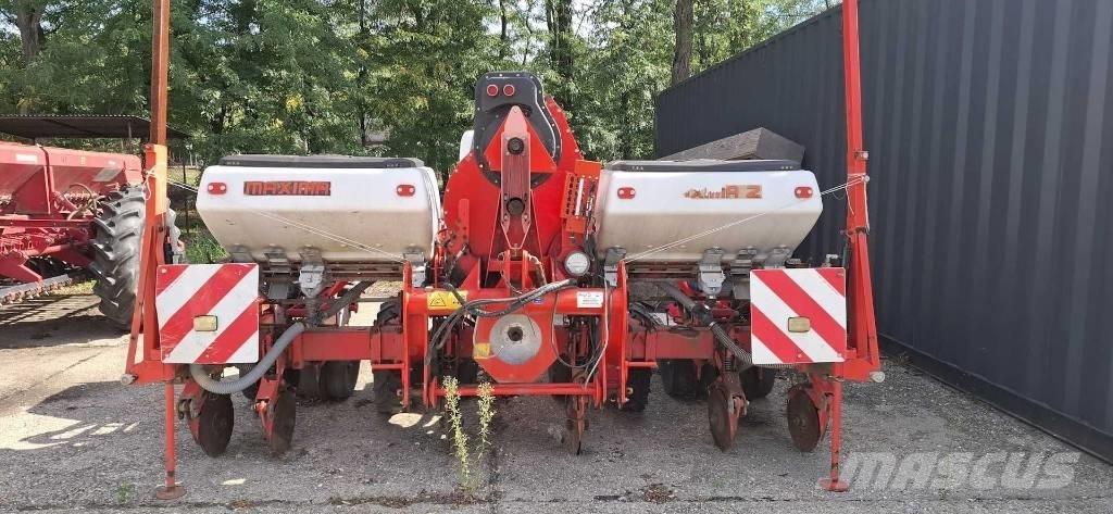 Kuhn Maxima 2 Masini cu insamantare precisa