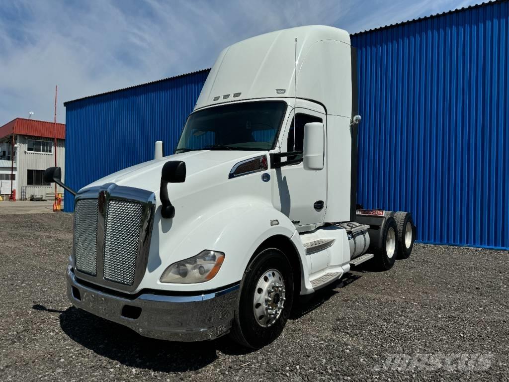 Kenworth T 680 Autotractoare