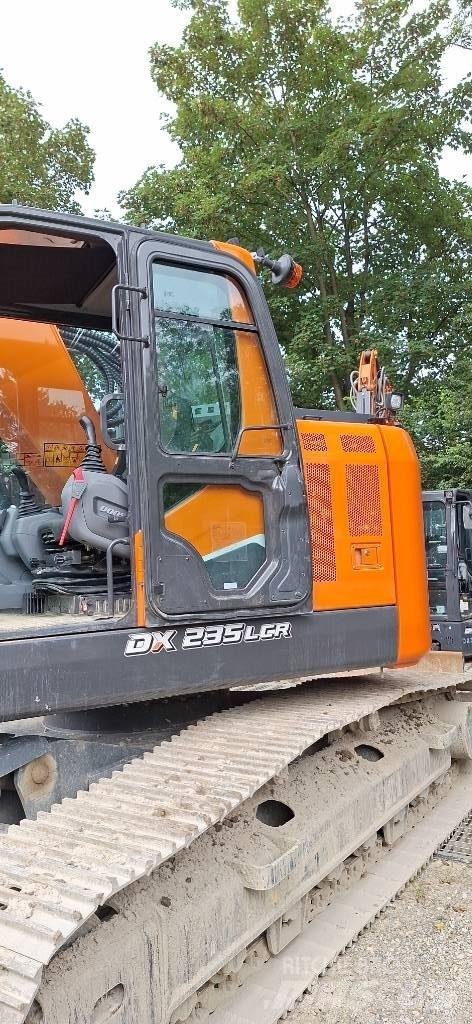 Doosan DX 235 LCR-7 Excavatoare pe șenile

