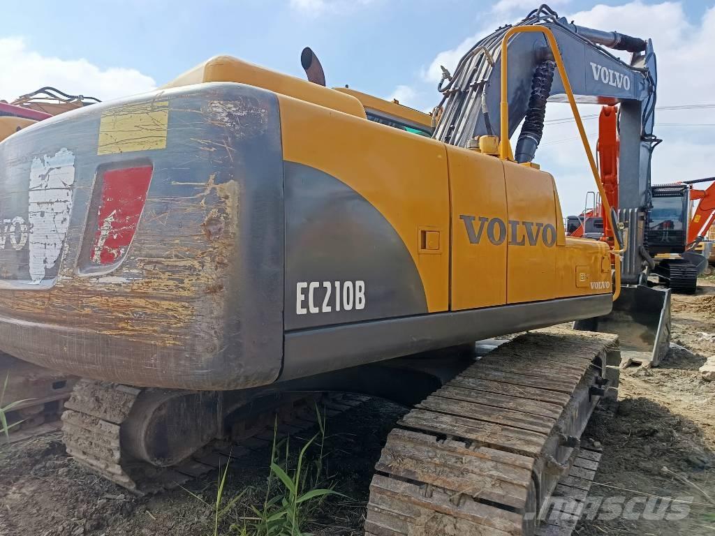Volvo EC 210 B Excavatoare pe șenile
