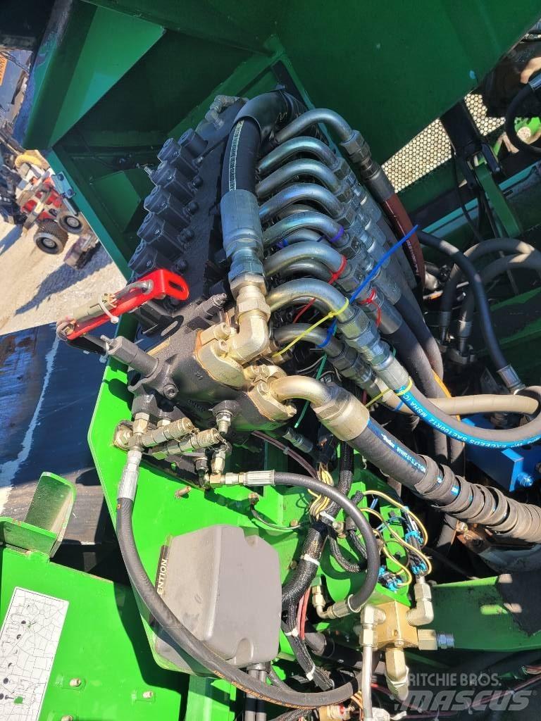 John Deere 853 Utilaje forestier de taiat