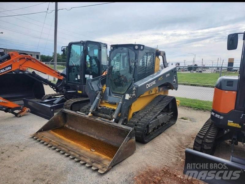 John Deere 333G Mini incarcator