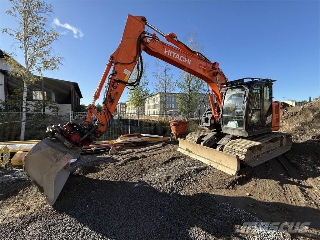 Hitachi ZX135 US-6 Excavatoare pe șenile
