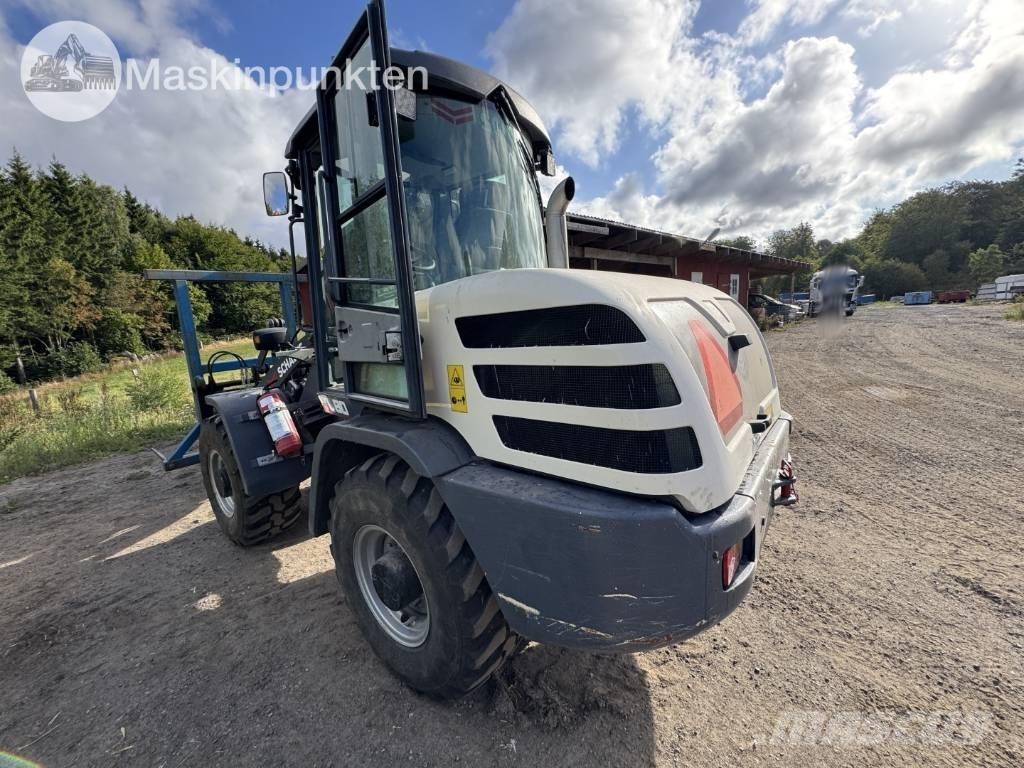 Schaeff TL 80 Incarcator pe pneuri